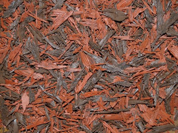 rubber mulch 1